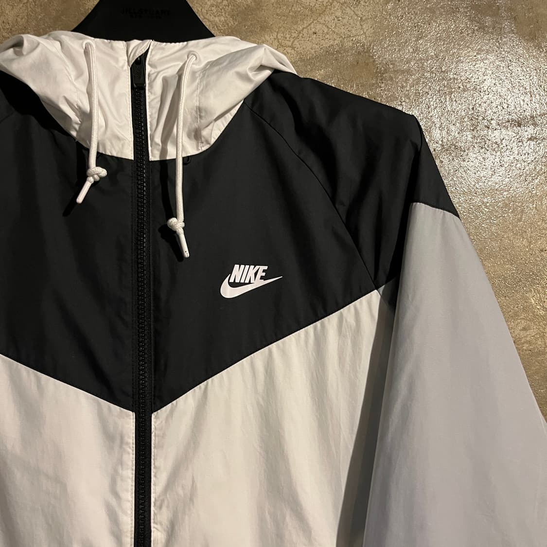 나이키 폴리쉘 바람막이 상품이미지2
