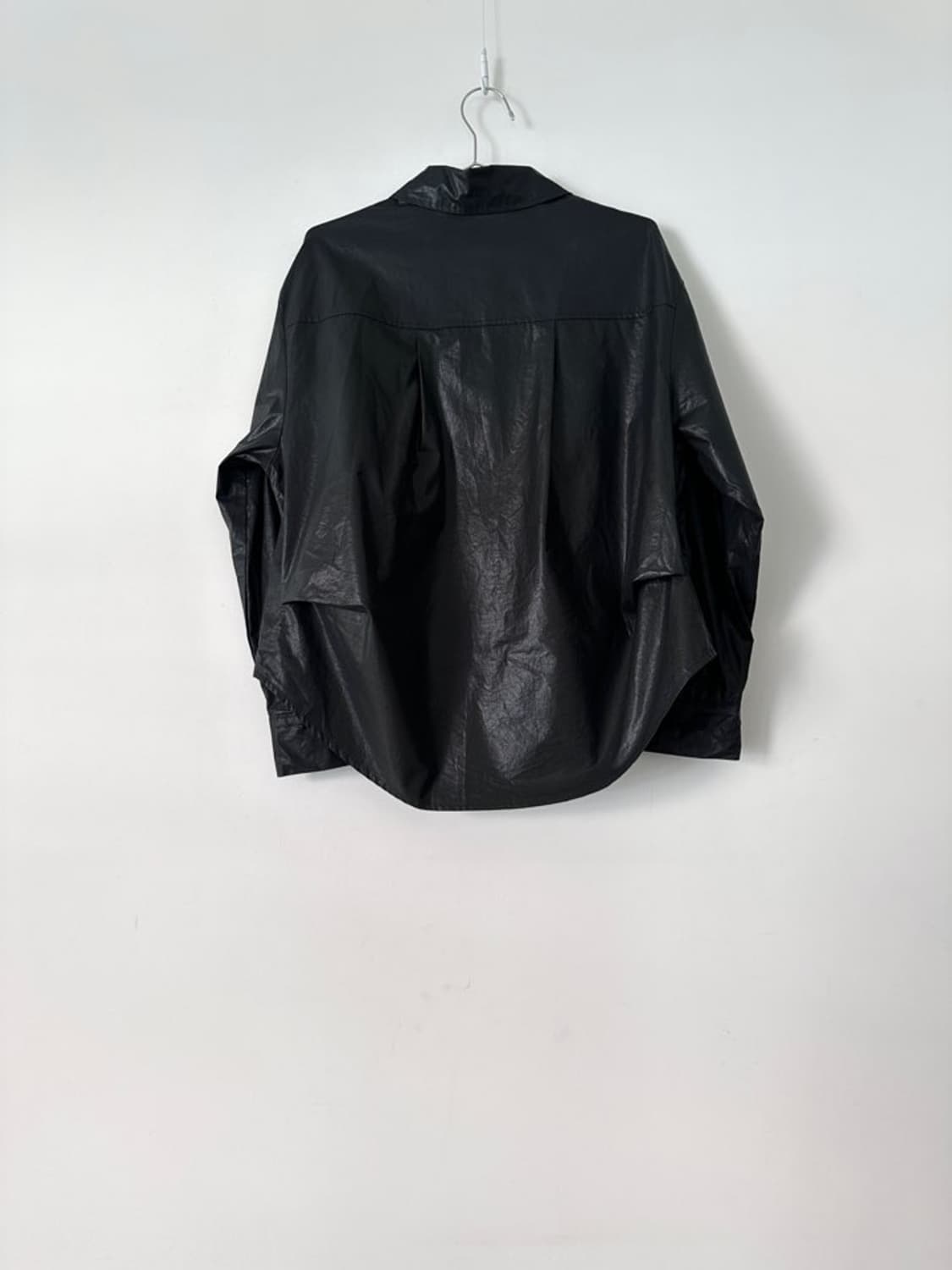 Lustrous pintuck shirt / deep green 상품이미지6