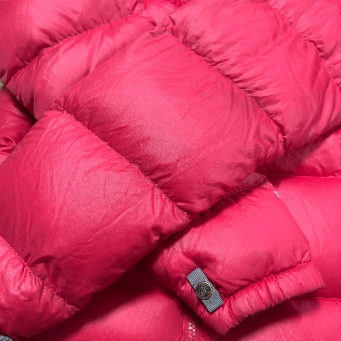 노스페이스 눕시 700 핫핑크 패딩 상품이미지7