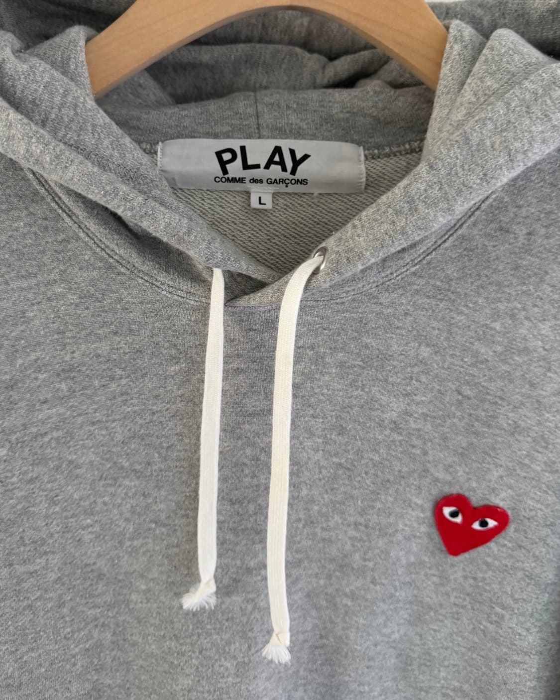 COMMEdesGARCONS 꼼데가르송 레드와펜 그레이컬러 후드티 L 상품이미지3