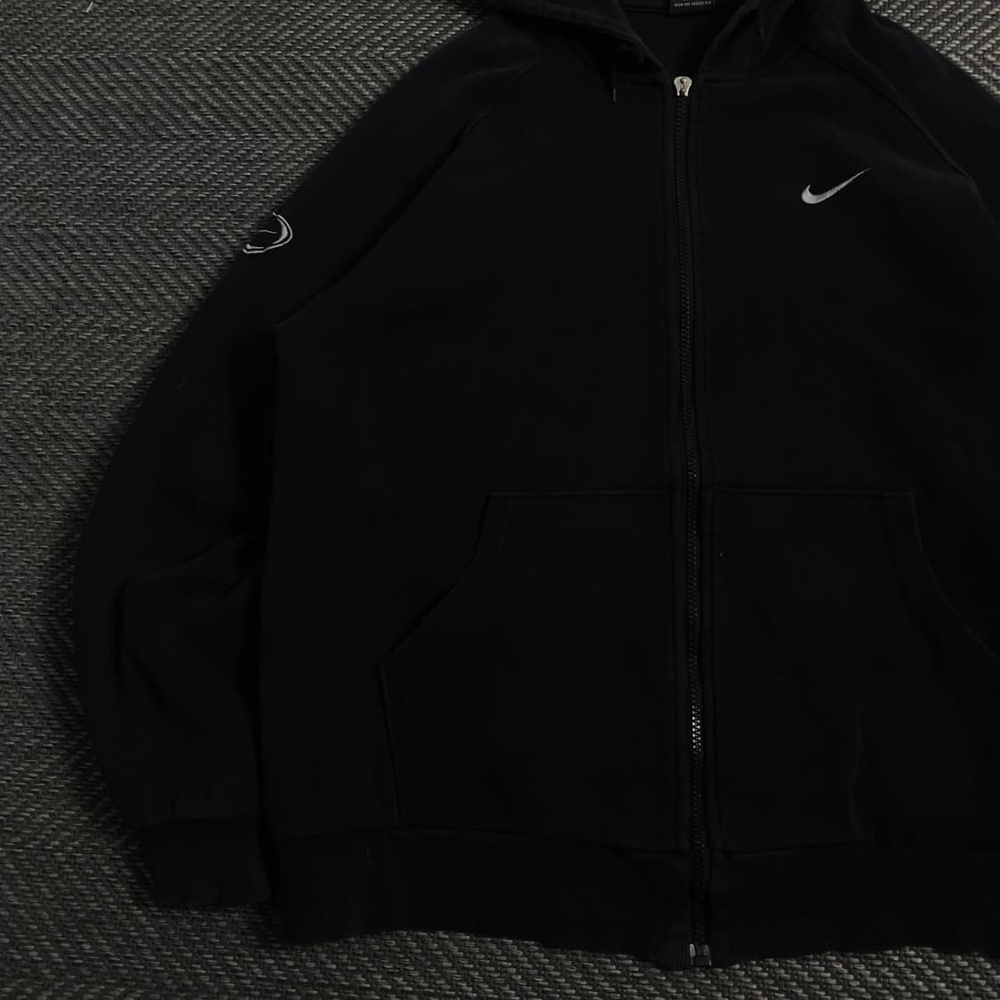 00s 나이키 올드스쿨 자수 로고 블랙 후드집업y 3958 상품이미지4