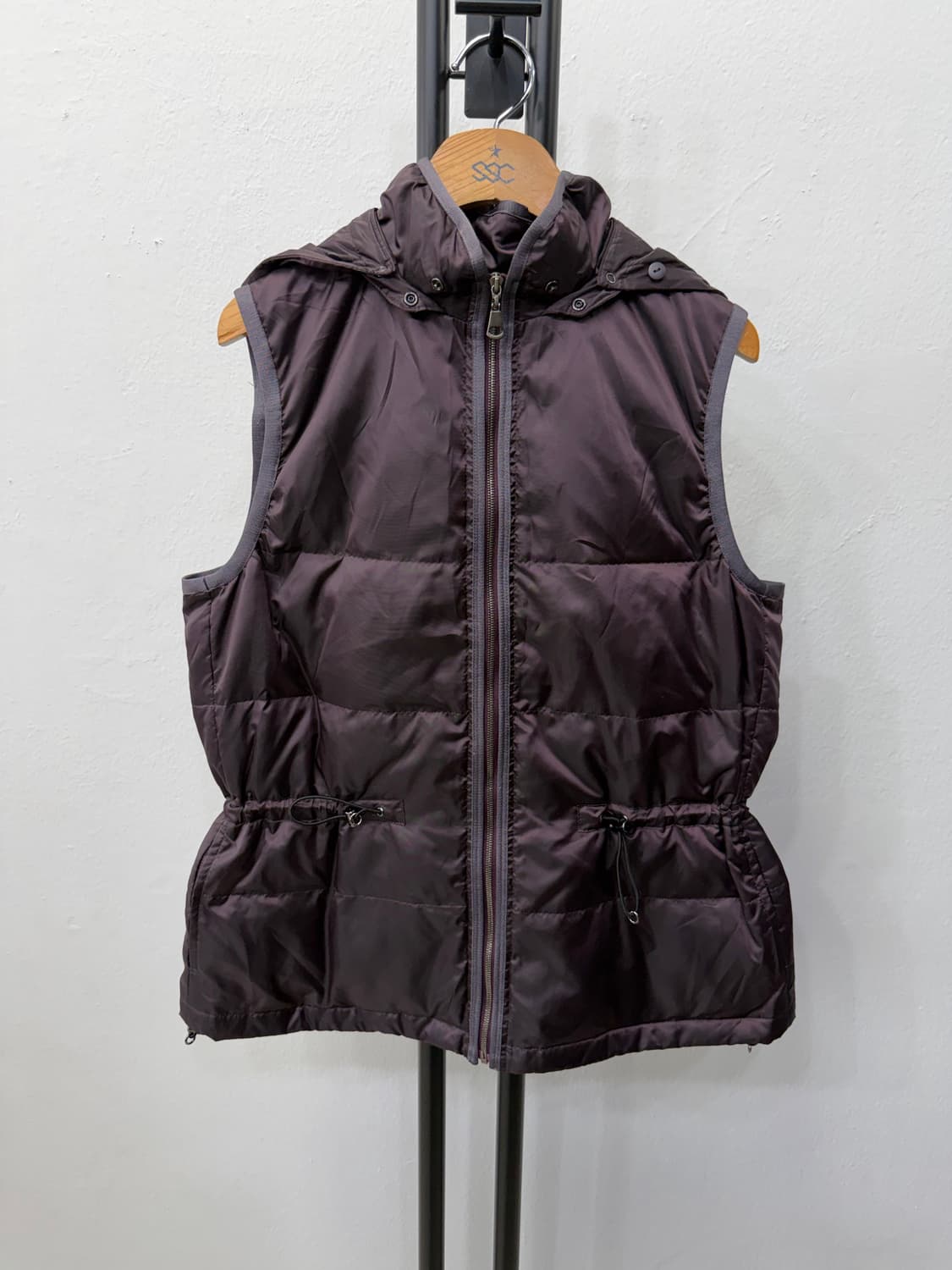 정품) 랑방 한섬 여성 경량 패딩조끼 38 상품이미지1