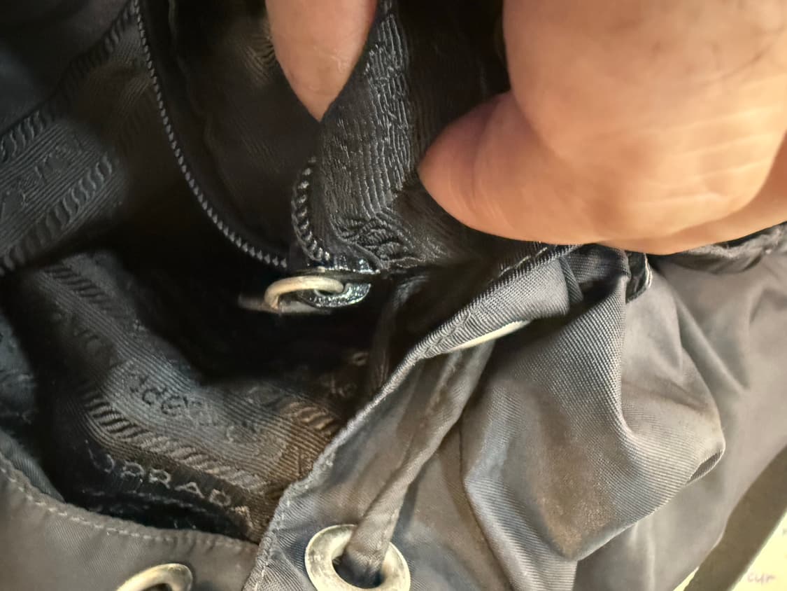 정품 프라다 나일론 백팩 팝니다 상품이미지9