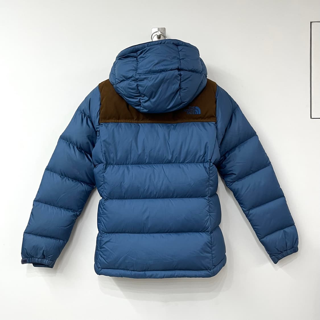 노스페이스 눕시 700 구스다운 딥블루 패딩 상품이미지3
