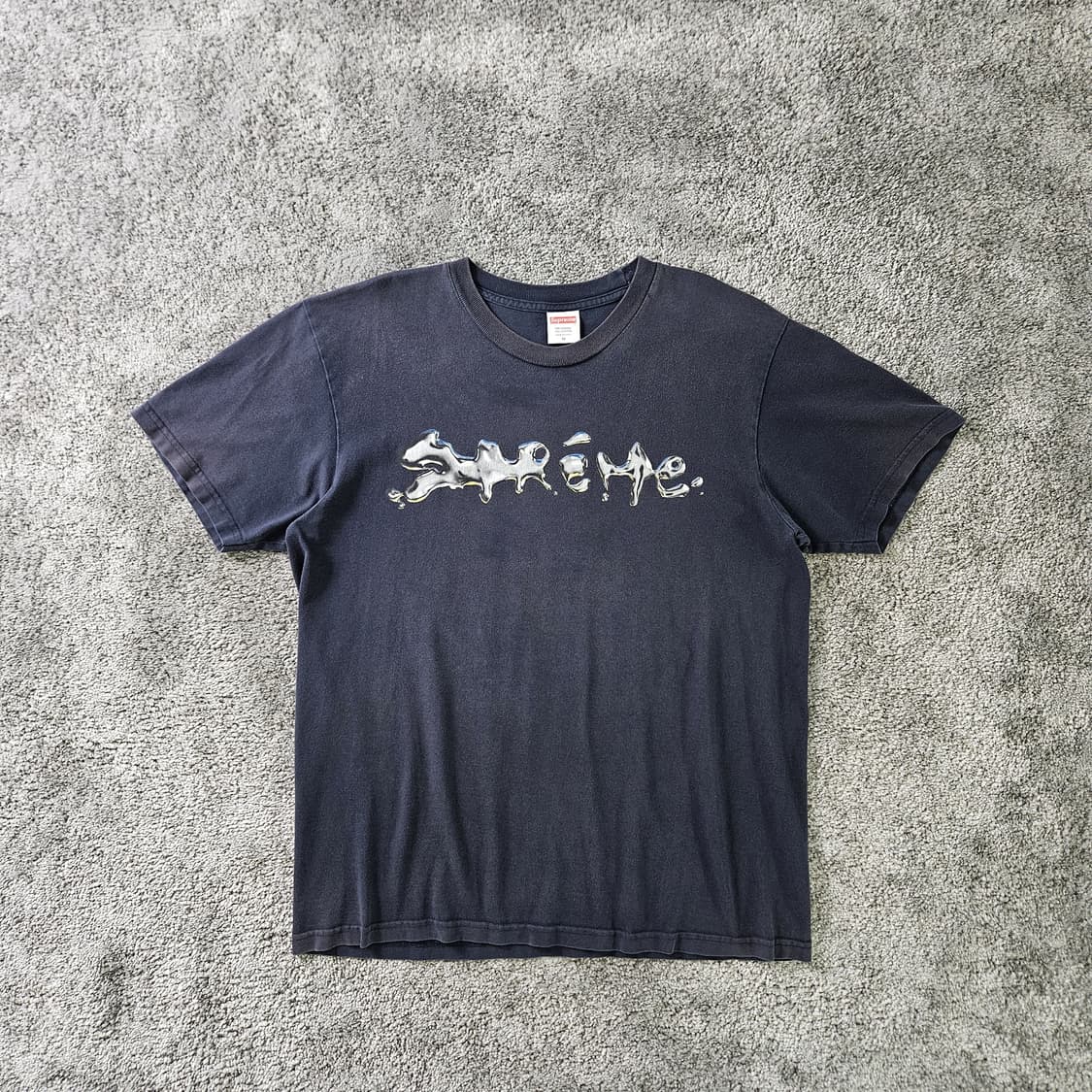 Supreme 18FW  리퀴드 반팔 티셔츠 상품이미지1
