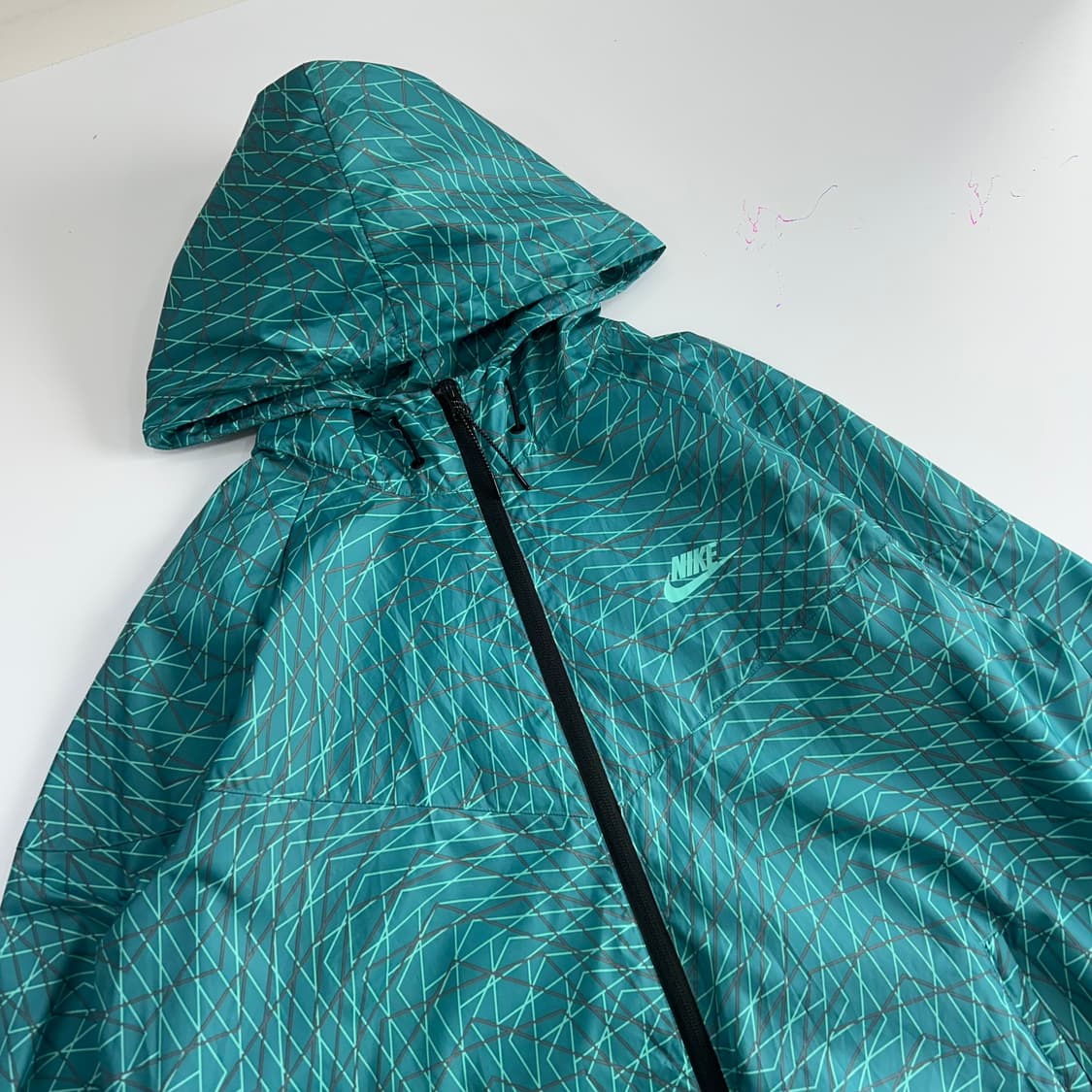 Nike 나이키 그린 패턴 바람막이 상품이미지4