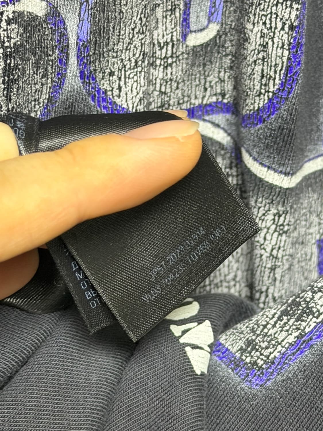 [M] 발렌시아가 SNBN 디스트로이드 오버핏 반팔티셔츠 상품이미지7