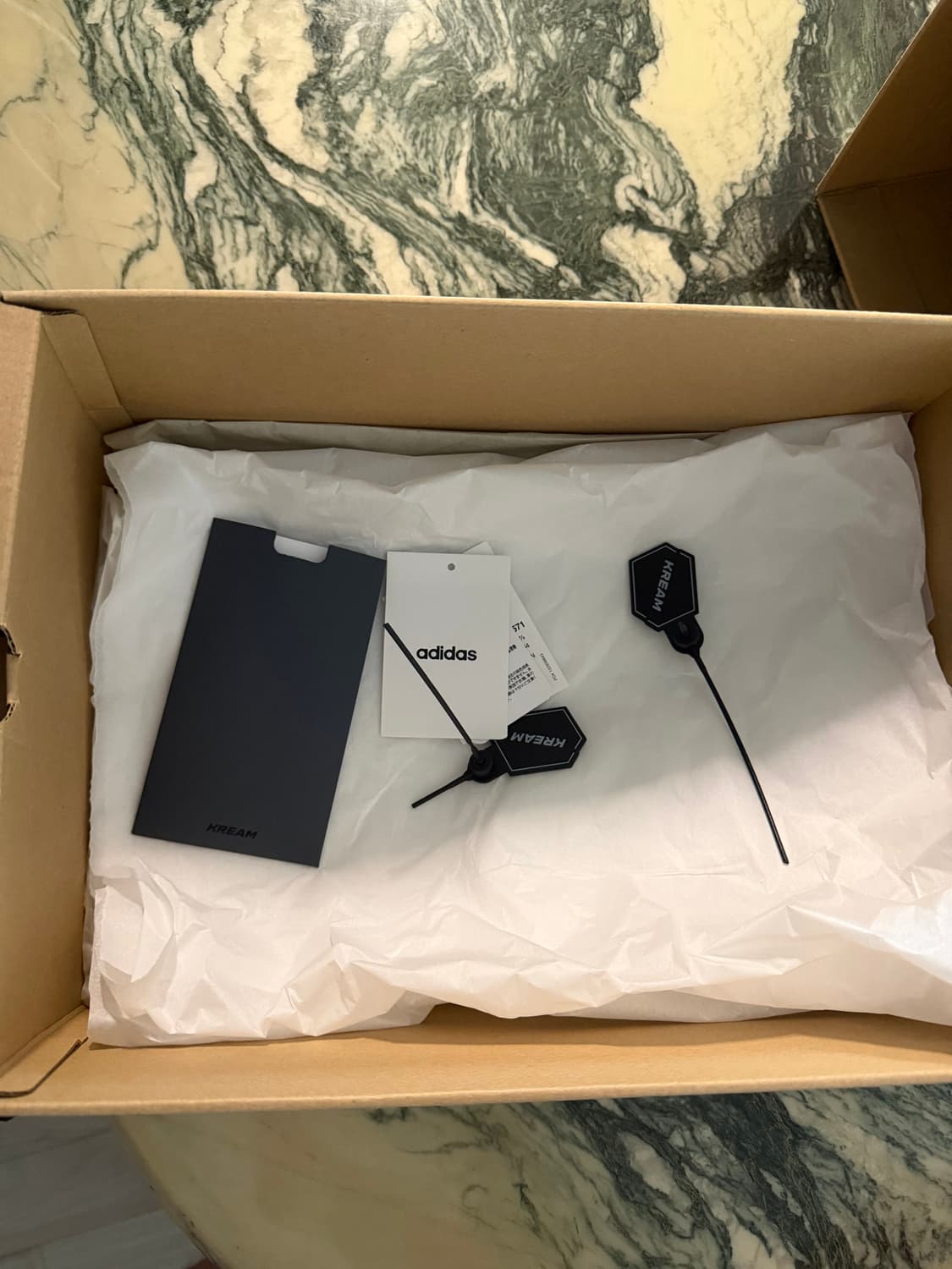 [280] 아디다스 이지부스트 700 웨이브러너 OG 상품이미지7