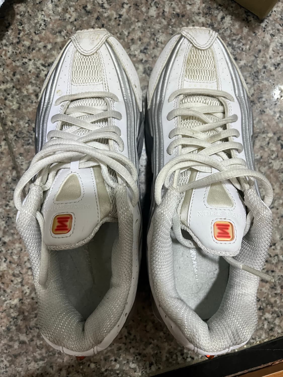 나이키 샥스 상품이미지5