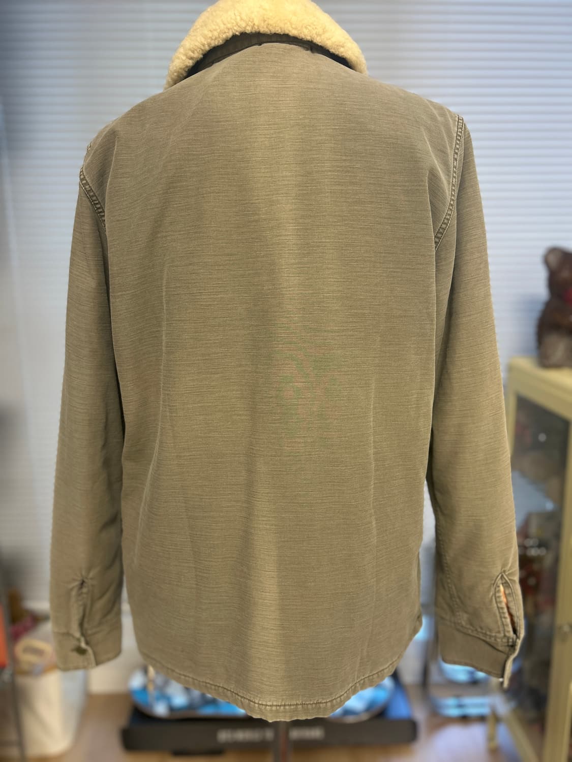 REMI RELIEF 퀼티드  라이닝  사이드 비즈포인트 셔츠 상품이미지4