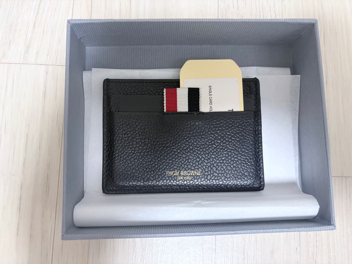 톰브라운 페블 그레인 카프스킨 카드홀더 블랙 삼선 카드지갑 상품이미지2