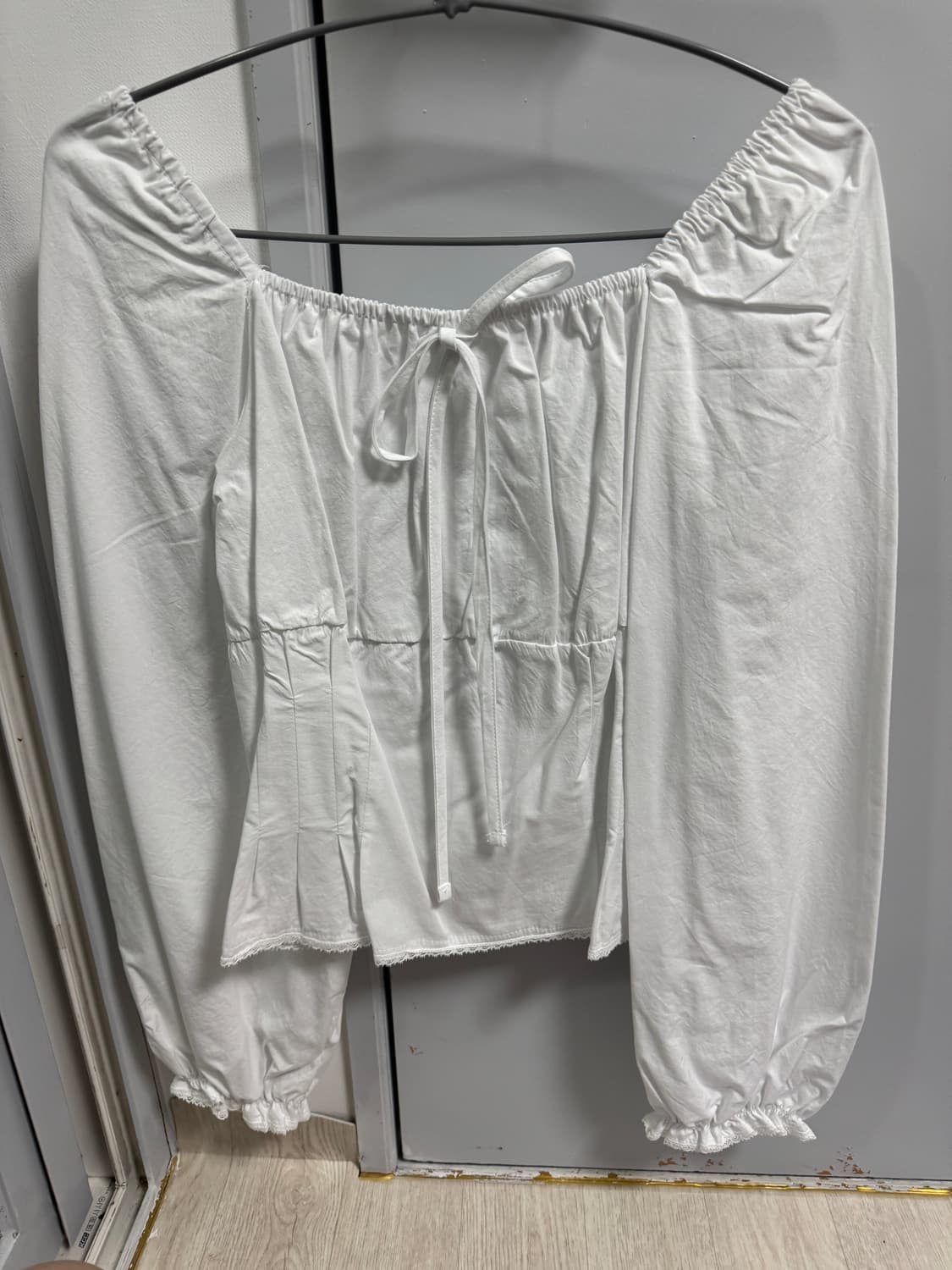 zaenio 제니오 웬디 투웨이 블라우스 화이트 새상품 상품이미지8