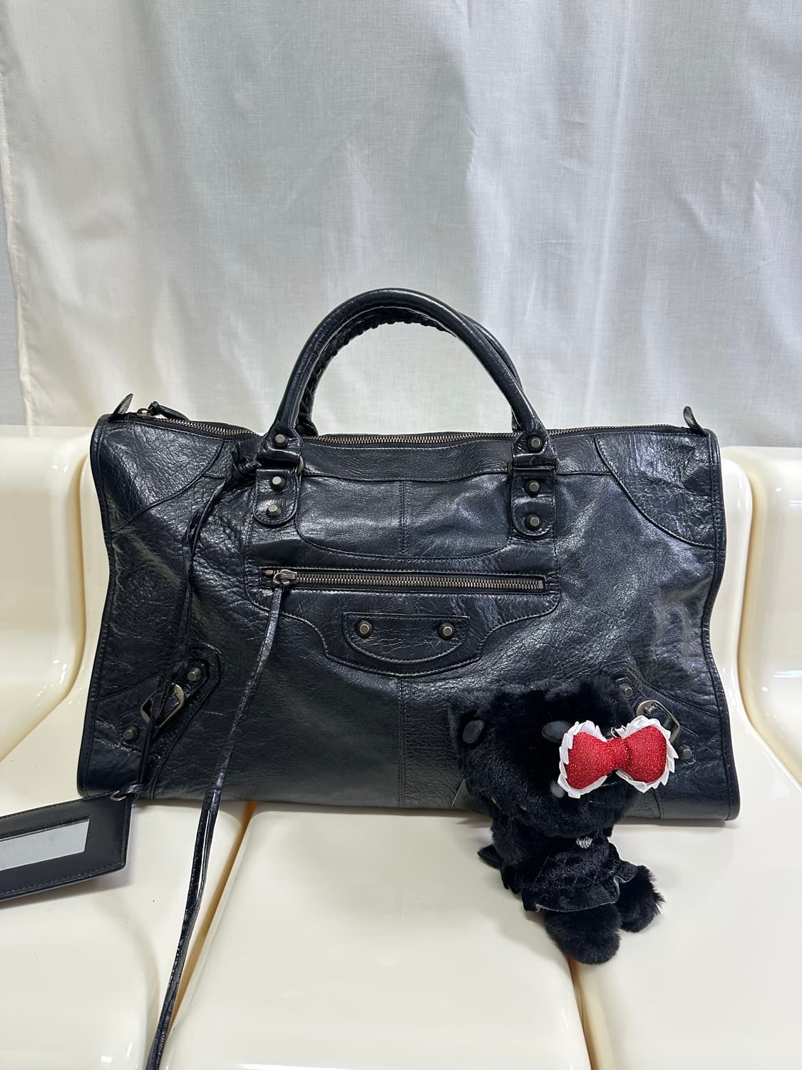 [A 정품] 발렌시아가 시티 모터백 라지 블랙 상품이미지7