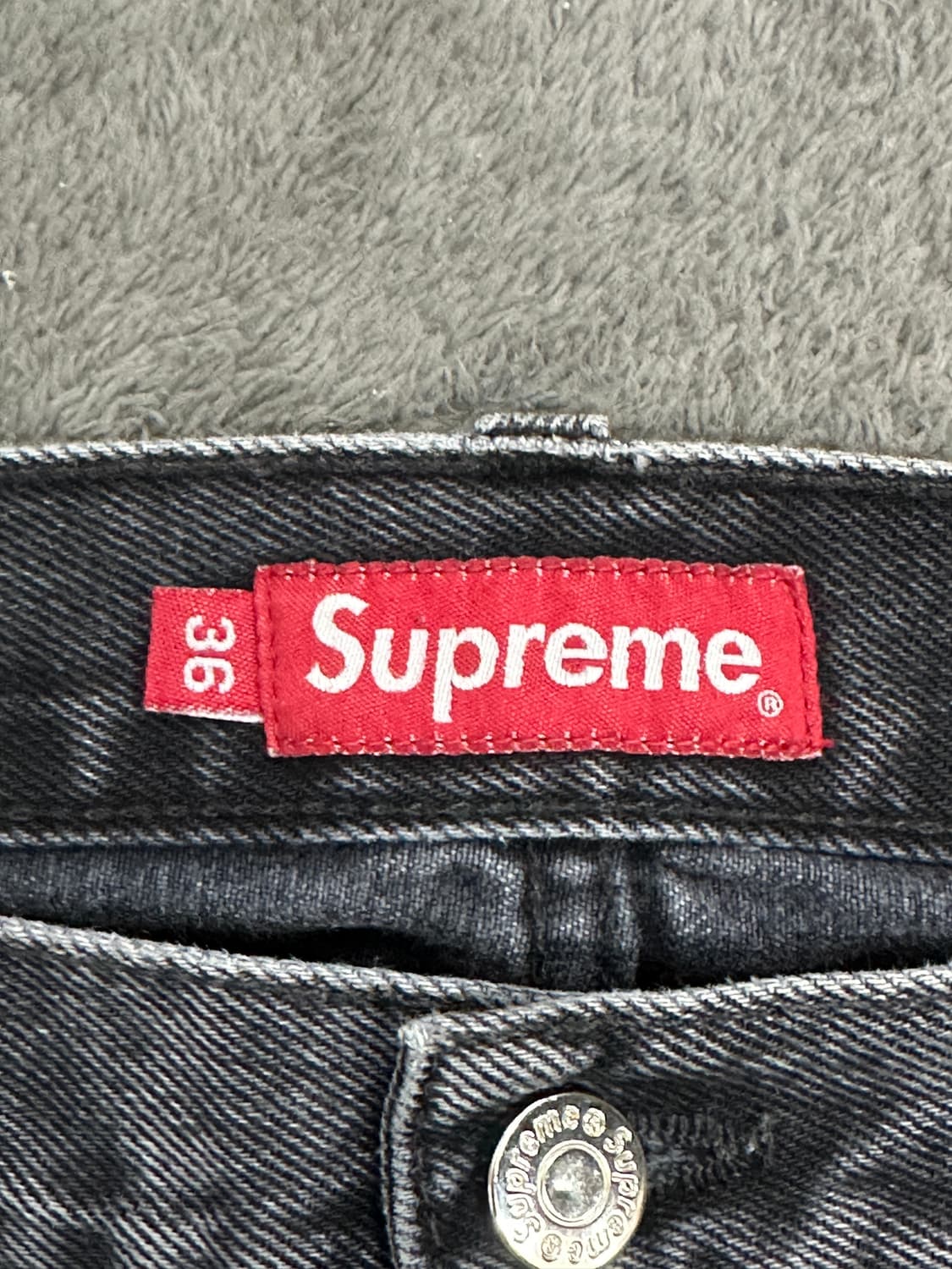 Supreme 레귤러 진 블랙 36 상품이미지7