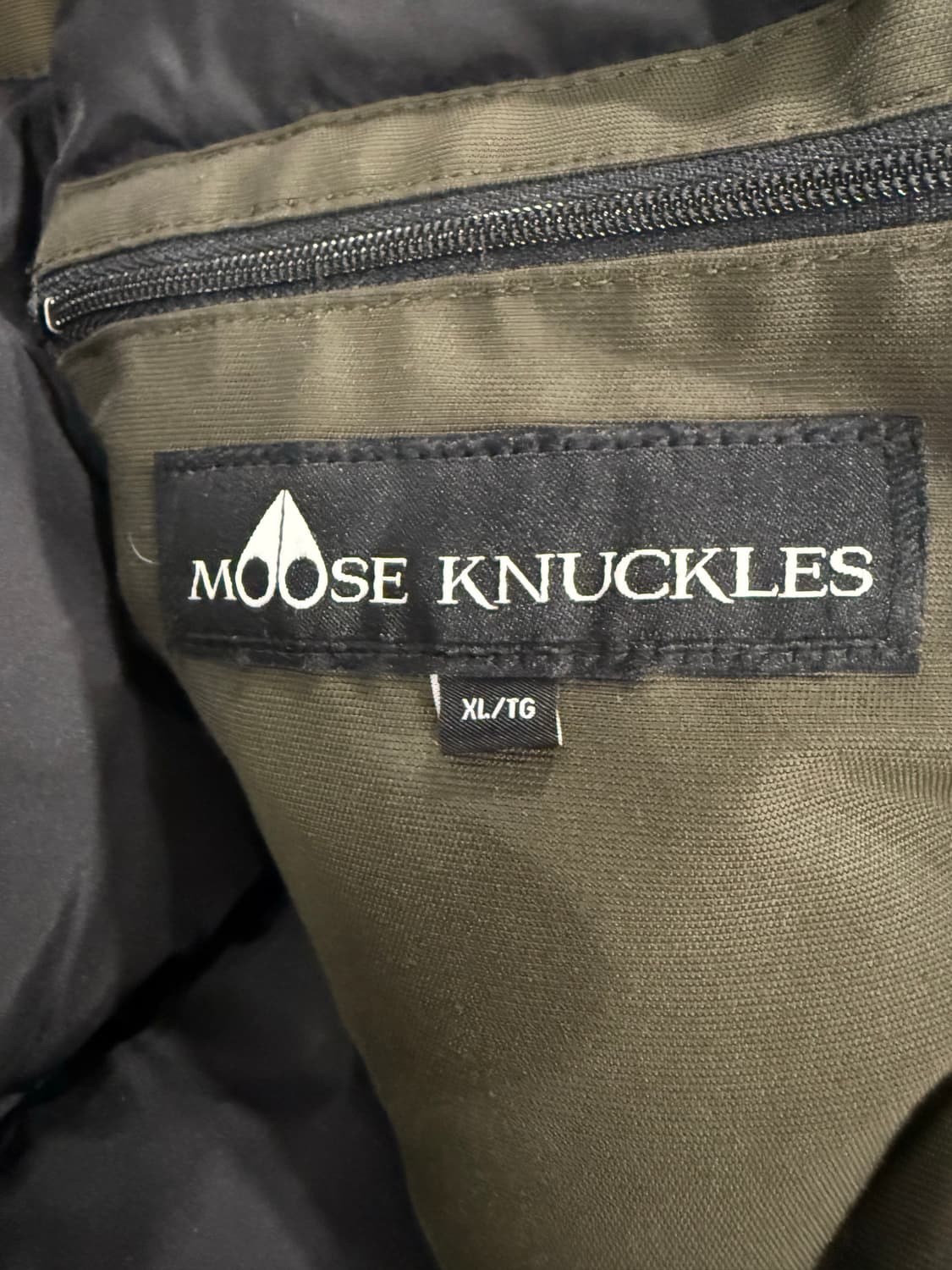 (XL) 정품 무스너클 스털릴블랙 폭스 퍼 파카 패딩 카키 상태최상 상품이미지5