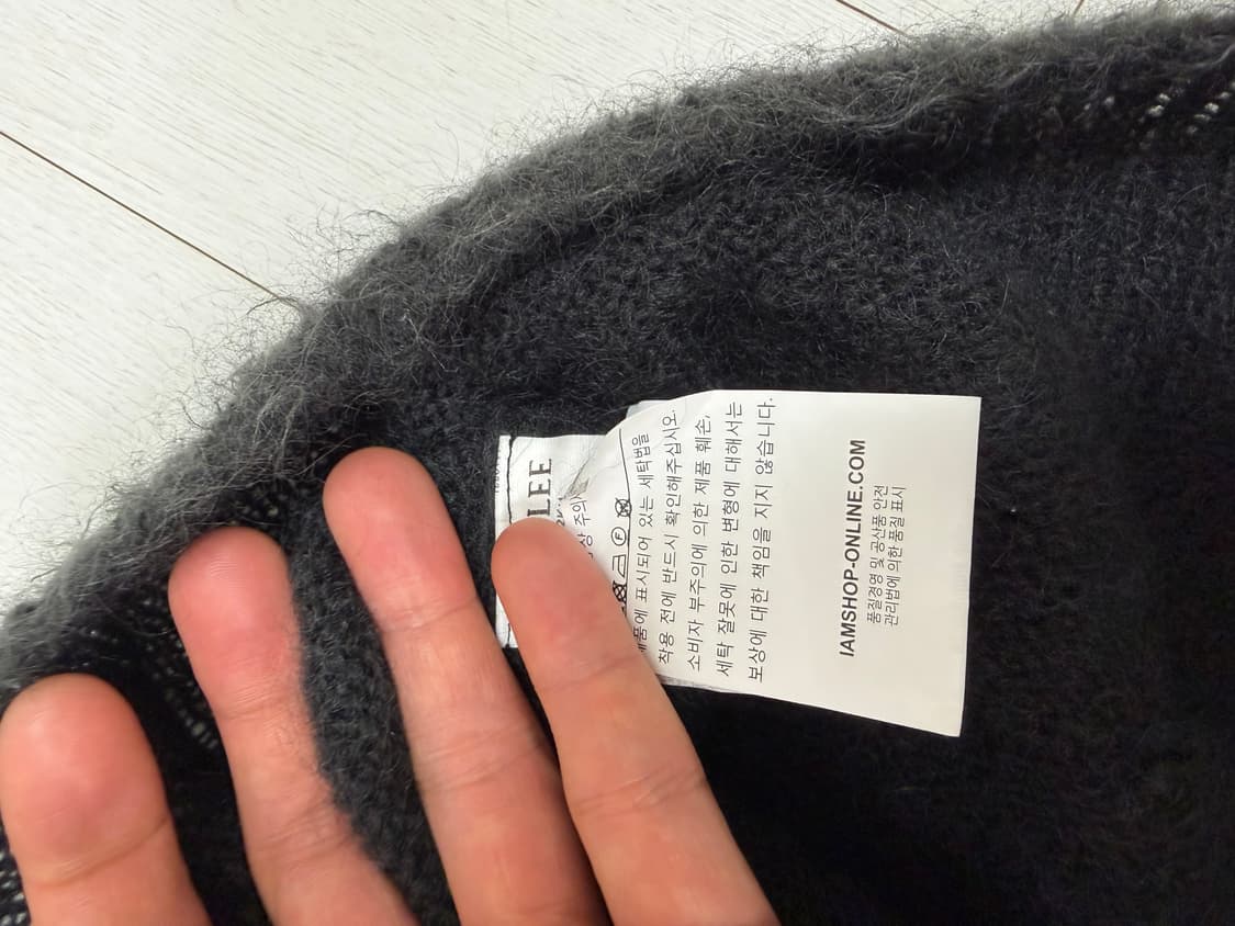 한글택) 오라리 모헤어 니트 3 사이즈  찢김 구멍 오염 일체 없습니다  상품이미지5