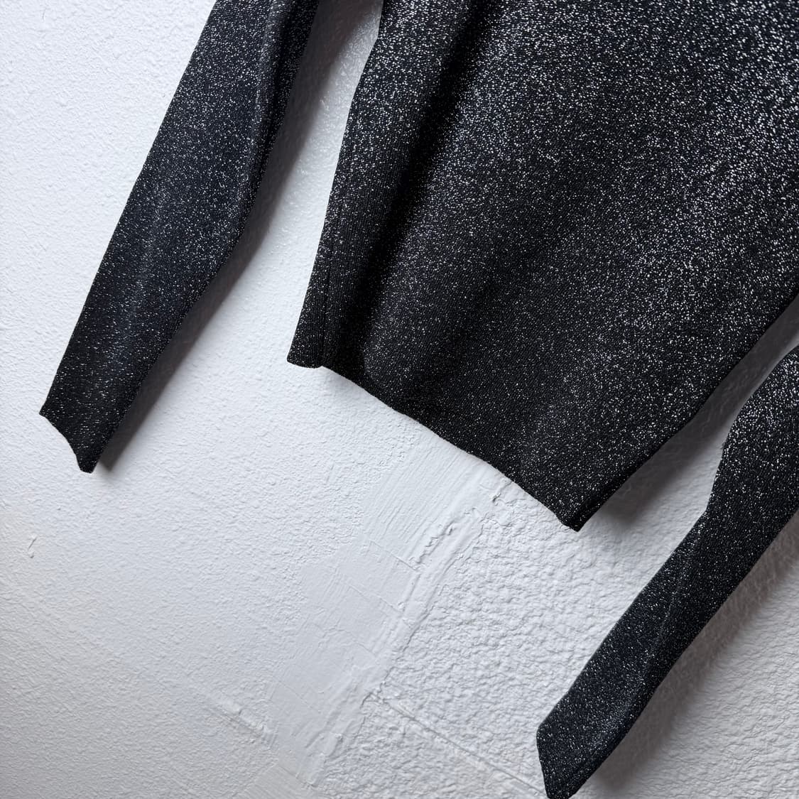 유즈 WAVE LINE GLITTER METAL KNIT TOP 상품이미지6