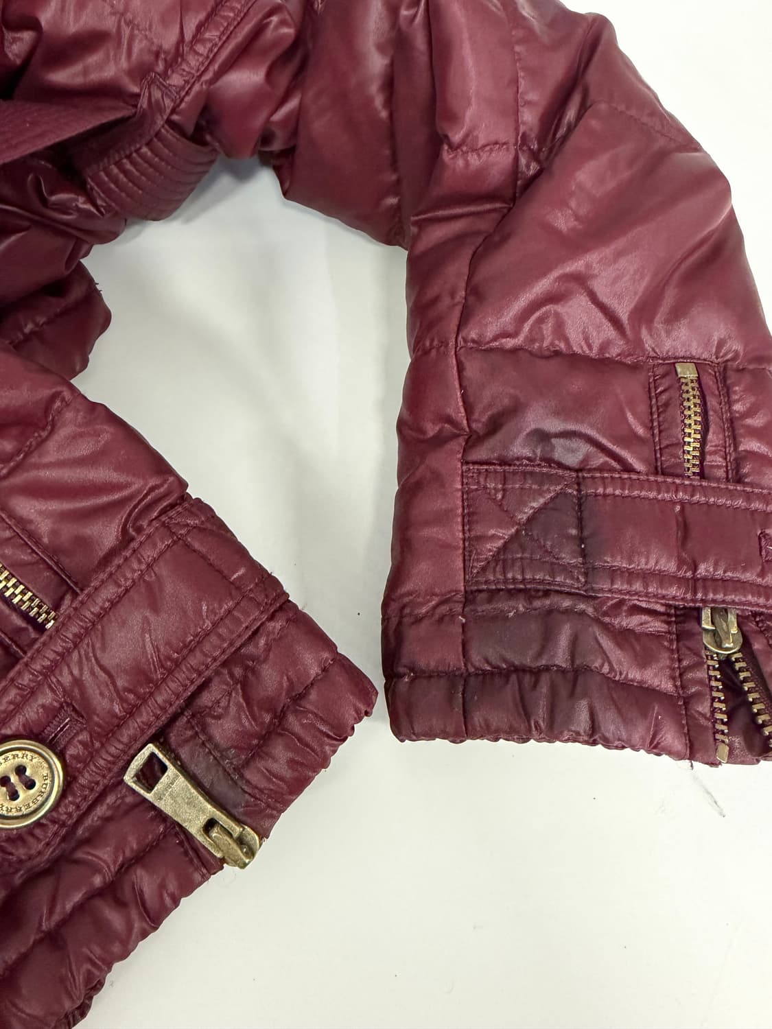 정품) 버버리 키즈 패딩 5Y 상품이미지6