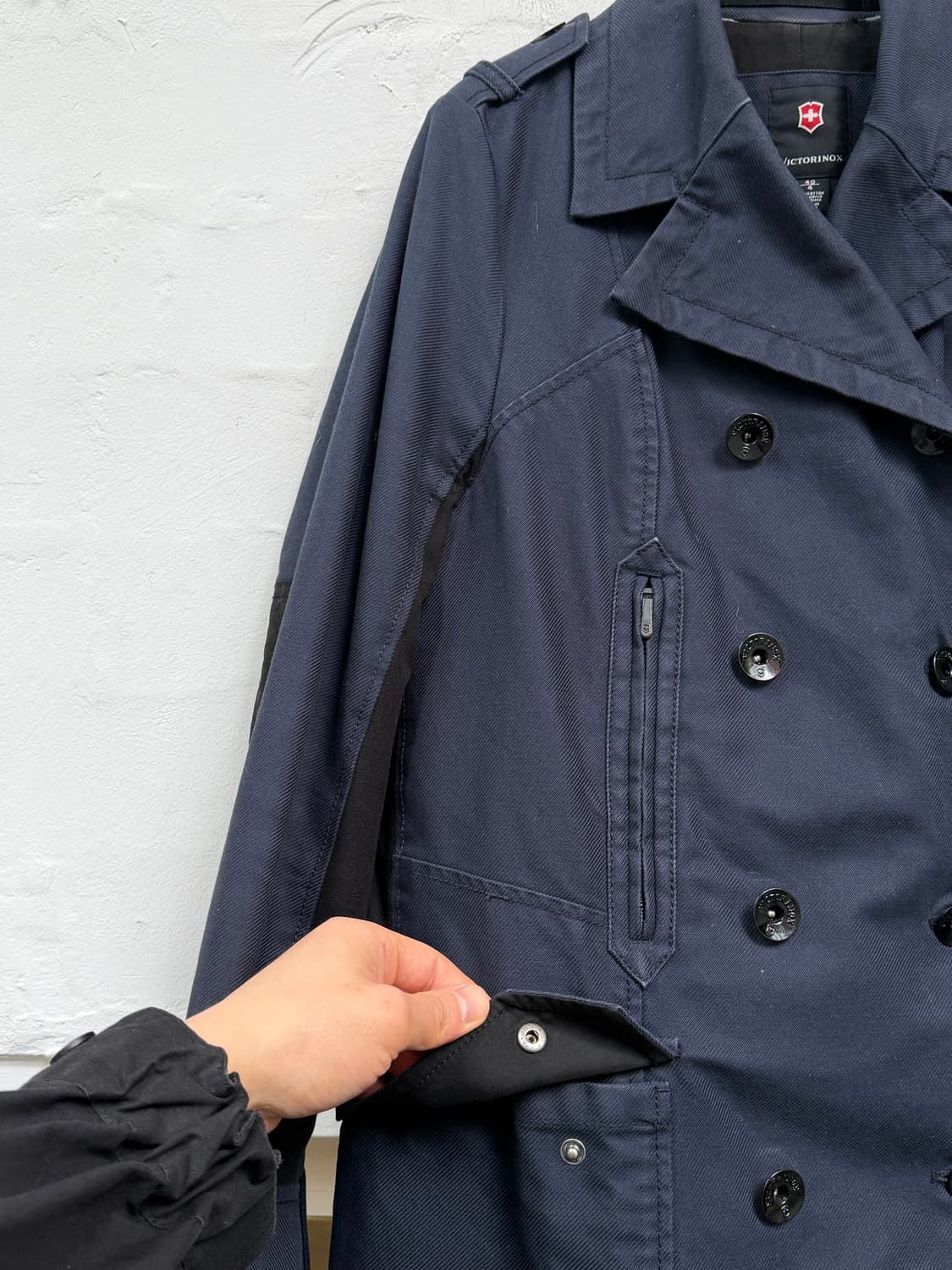 Victorinox 빅토리녹스 더블 브레스트 자켓 40/4 상품이미지4