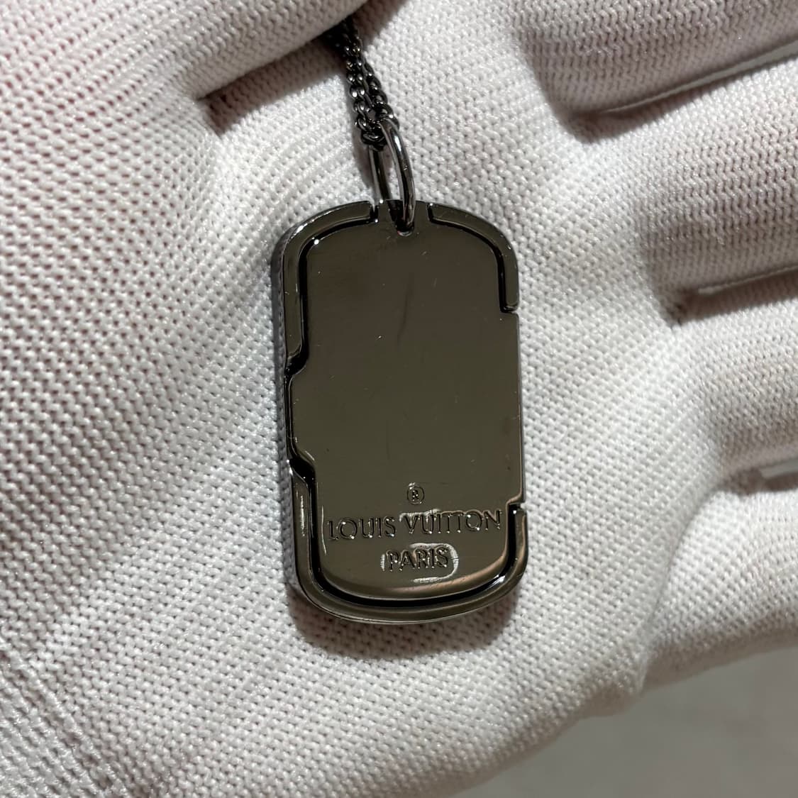 루이비통 모노그램 로켓 목걸이 상품이미지3