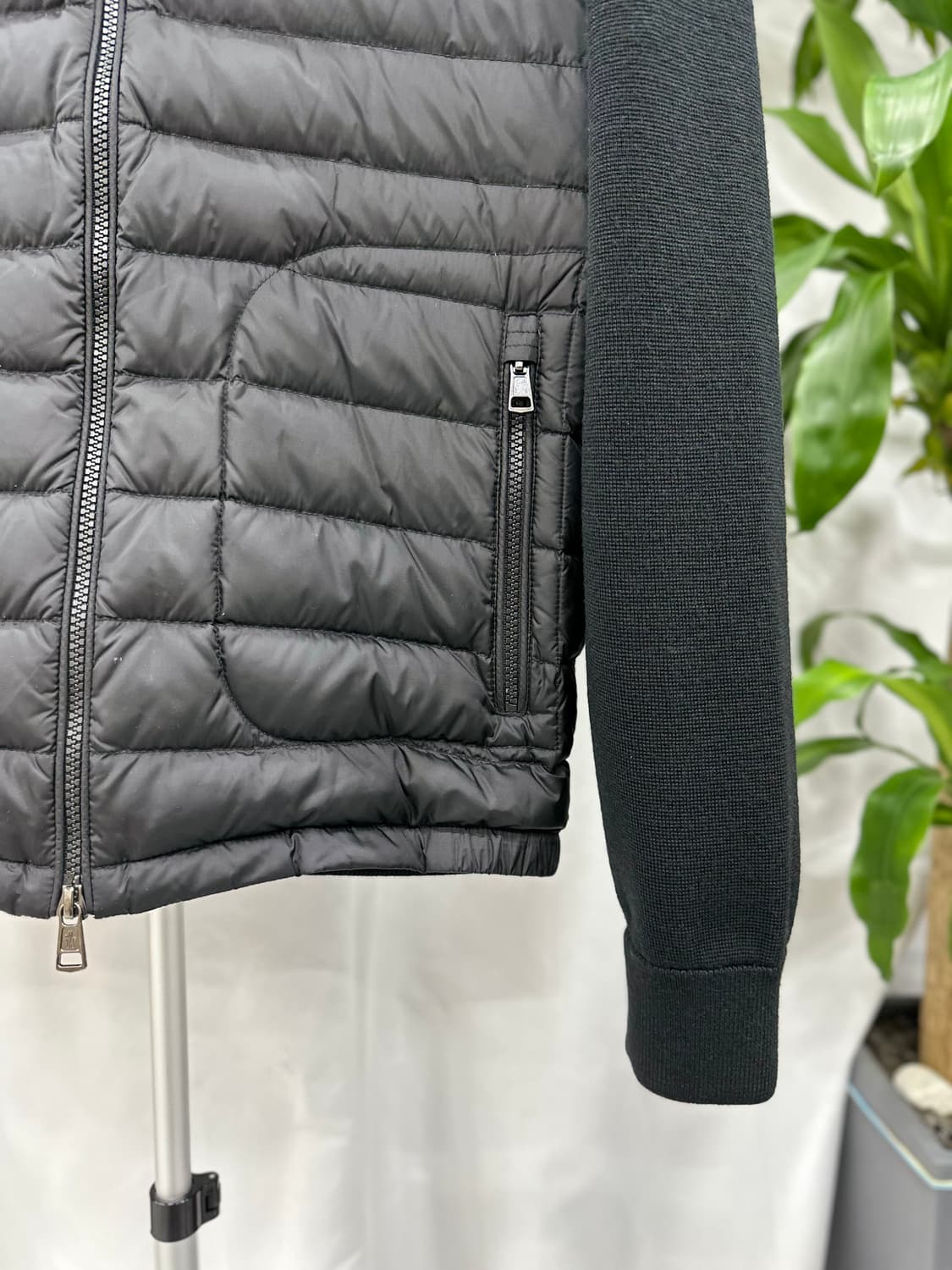 [정품] 몽클레어 김현우니트패딩 블랙 사이즈 L 상품이미지5