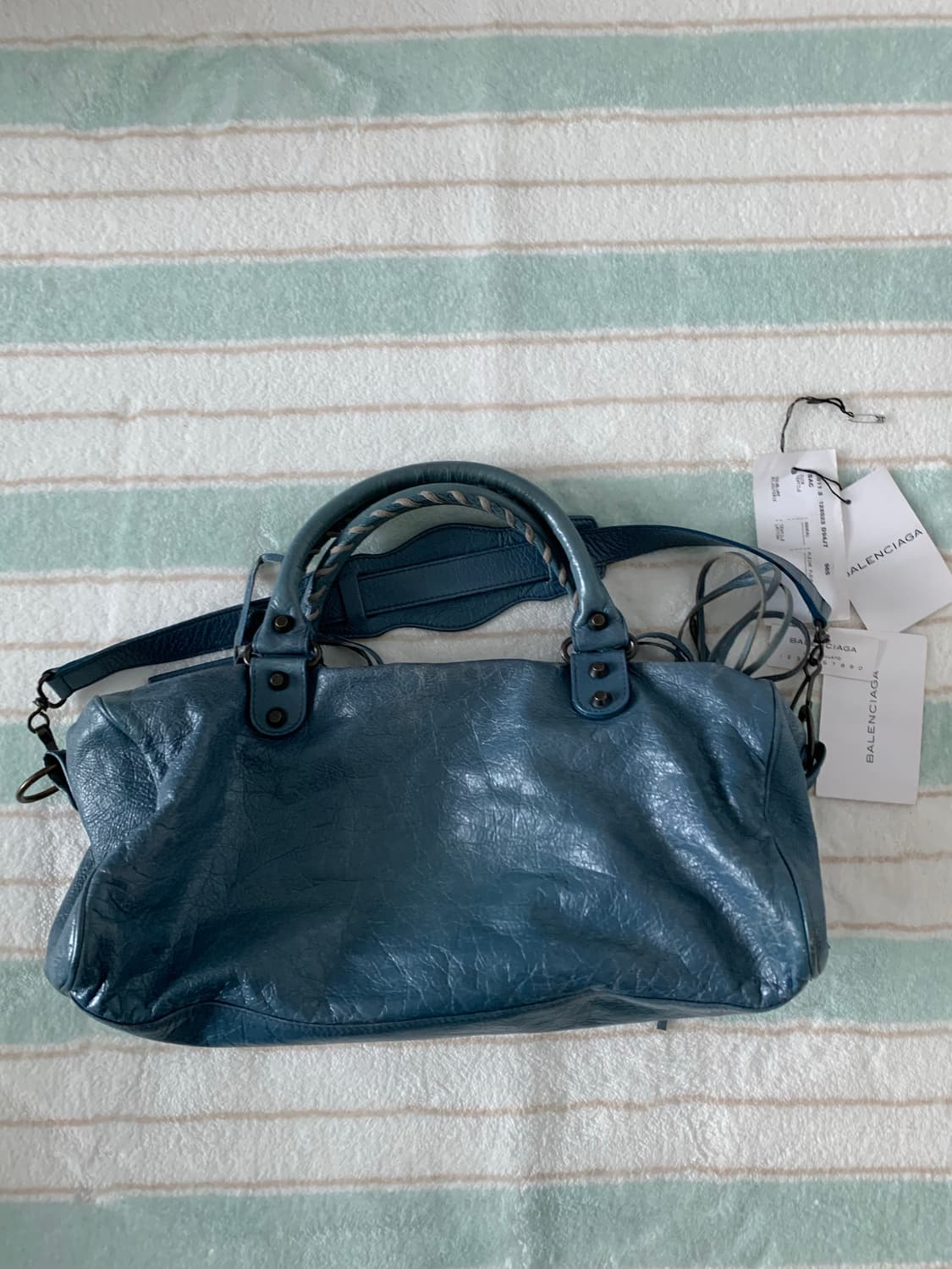 발렌시아가 시티 모터백 트위기 상품이미지7