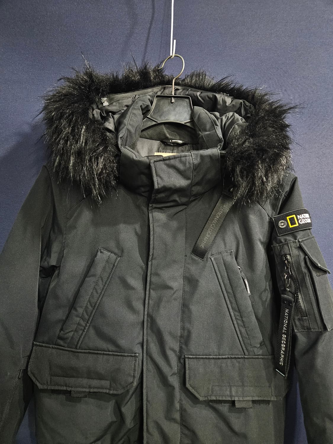 내셔널지오그래픽 블랙컬러 남성 95 다운 숏패딩  상품이미지7