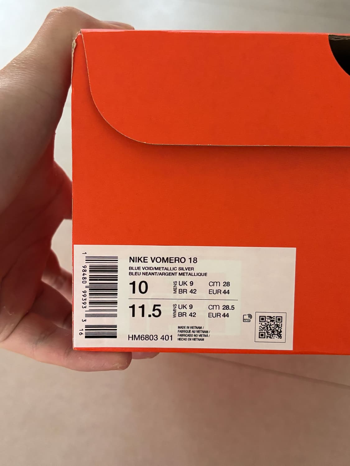 Nike Vomero 18 Blue Void Blue Lightning 상품이미지9