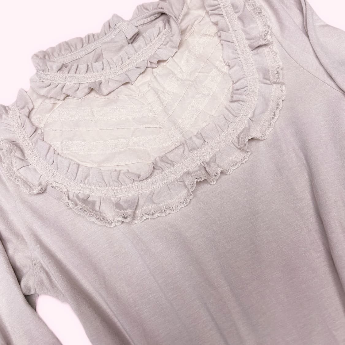 히메갸루 레이스 디테일 포인트 공주 허리 셔링 레이스 긴팔티  상품이미지2