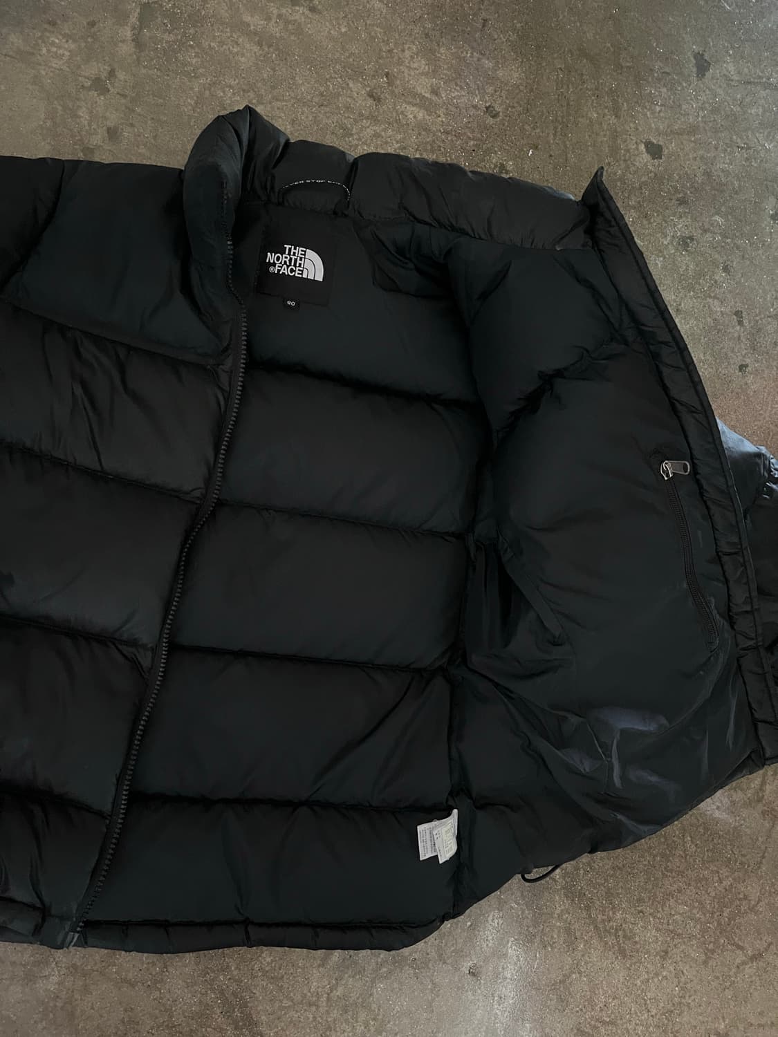 노스페이스 패딩점퍼.  상품이미지5