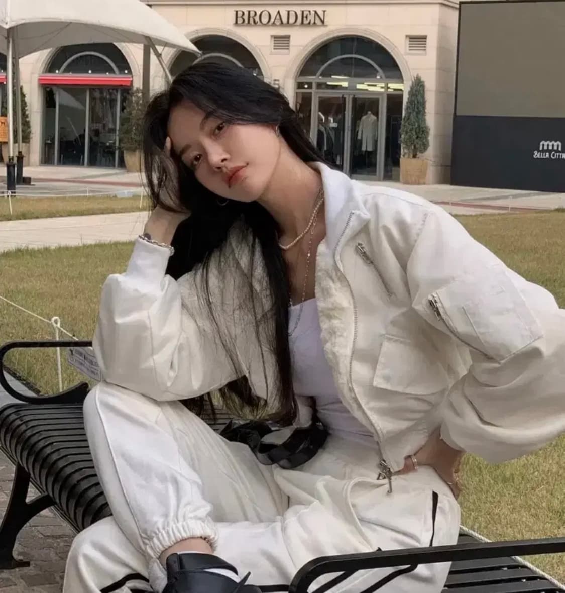 페일제이드 퍼봄버 투웨이 자켓 (화이트) 상품이미지1