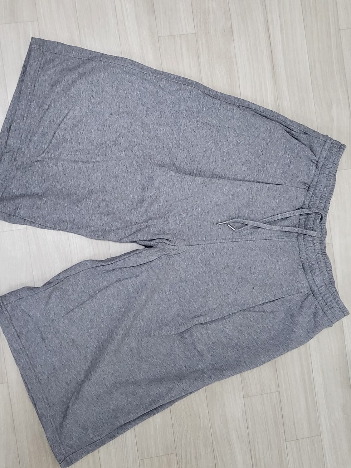 무신사 스탠다드 코튼메쉬 버뮤다 쇼츠 그레이  상품이미지2