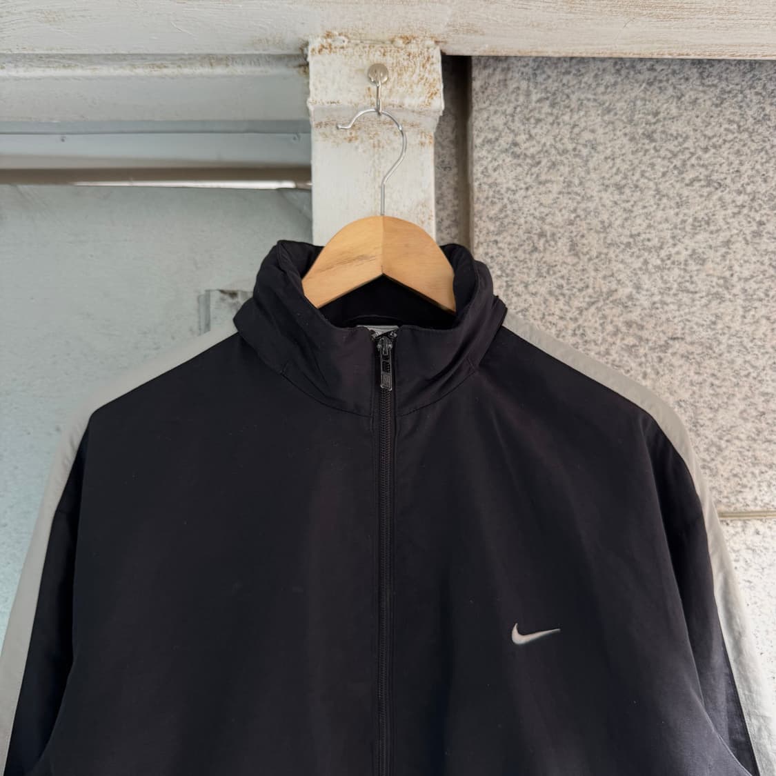 나이키 스우시 로고 라인 바람막이 상품이미지4