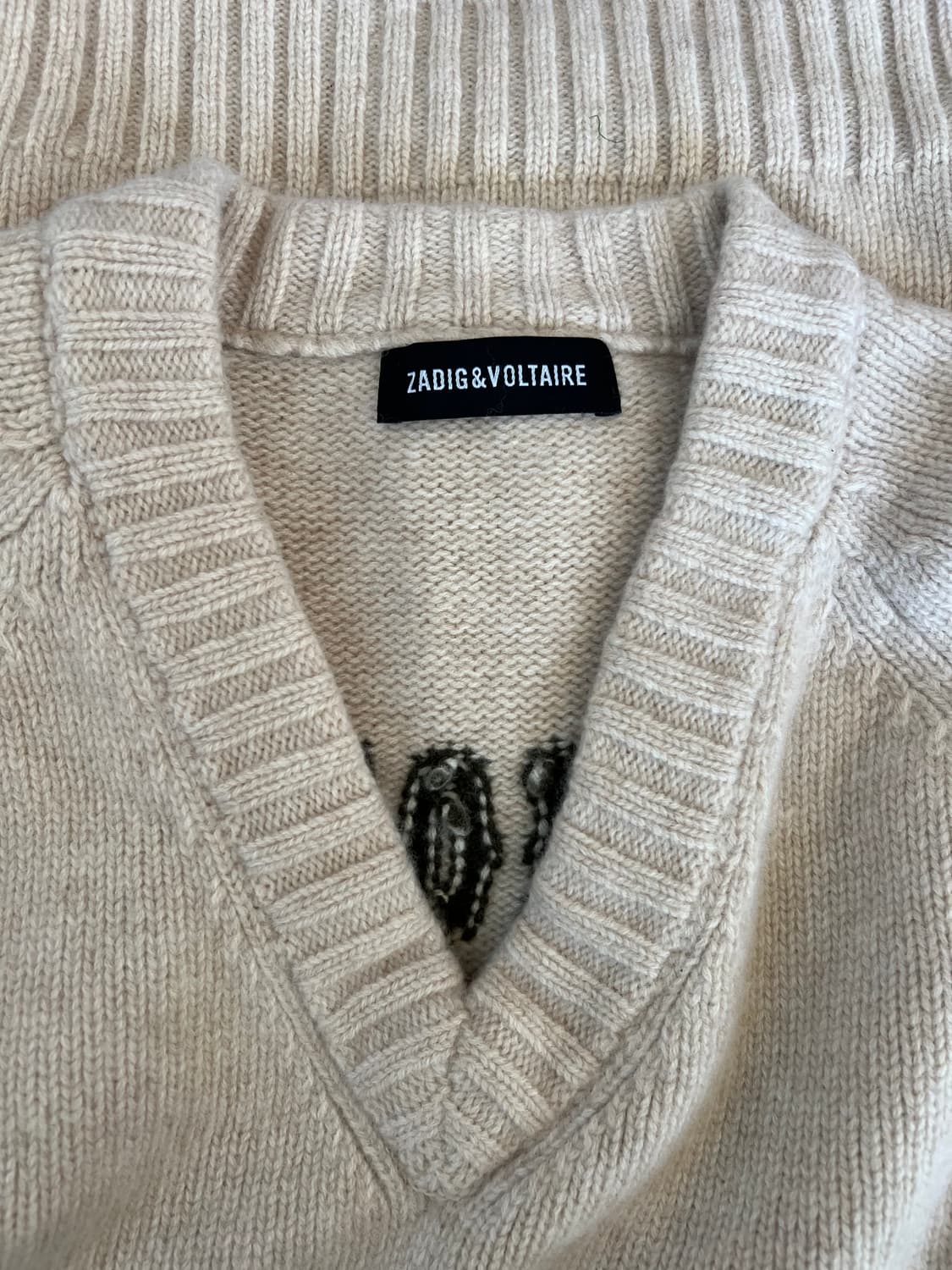 자딕앤볼테르 여성 아이보리베이지 울캐시미어니트 브이넥니트 상품이미지6