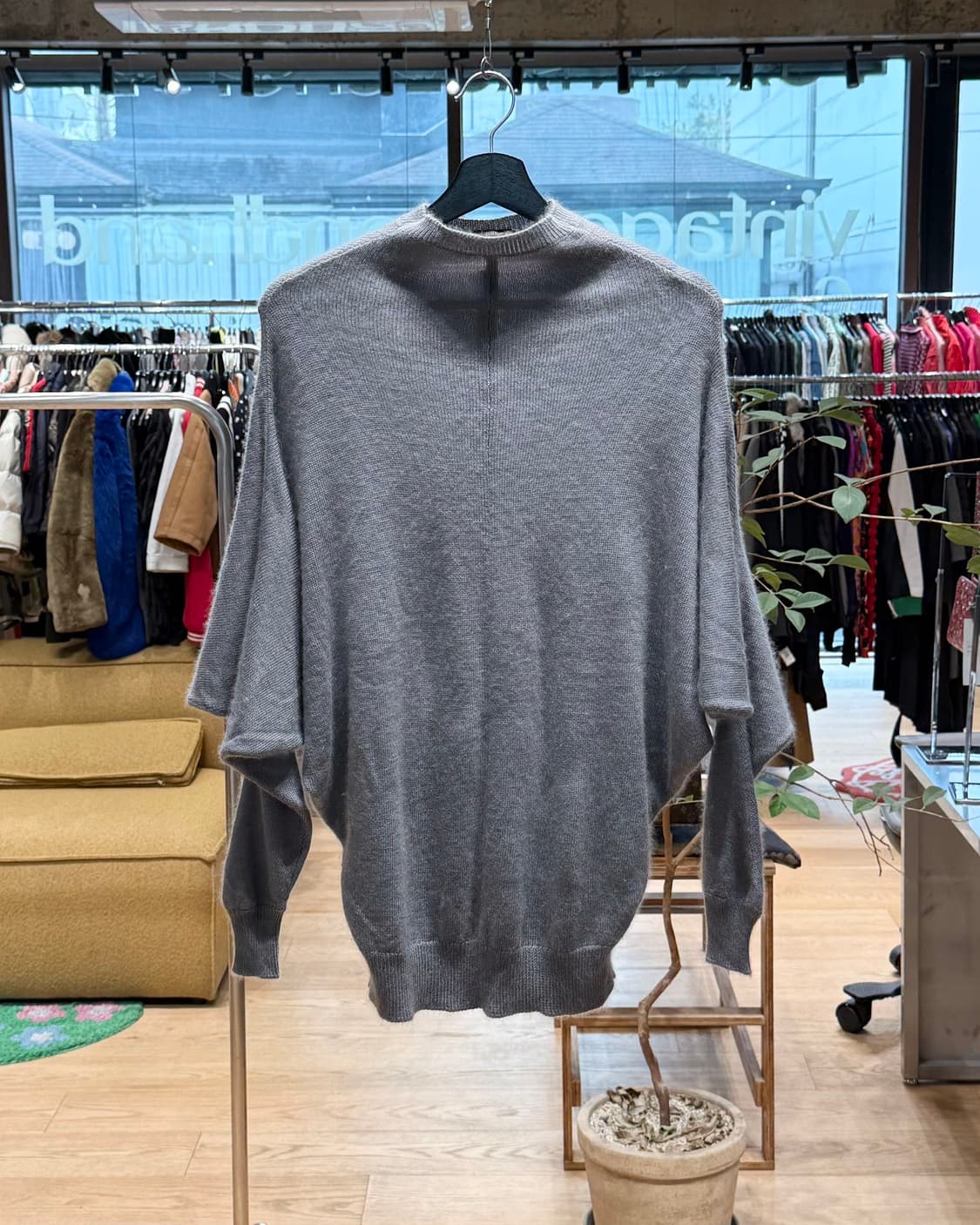 루이비통 그레이 캐시미어 혼방 하이넥 니트  상품이미지1