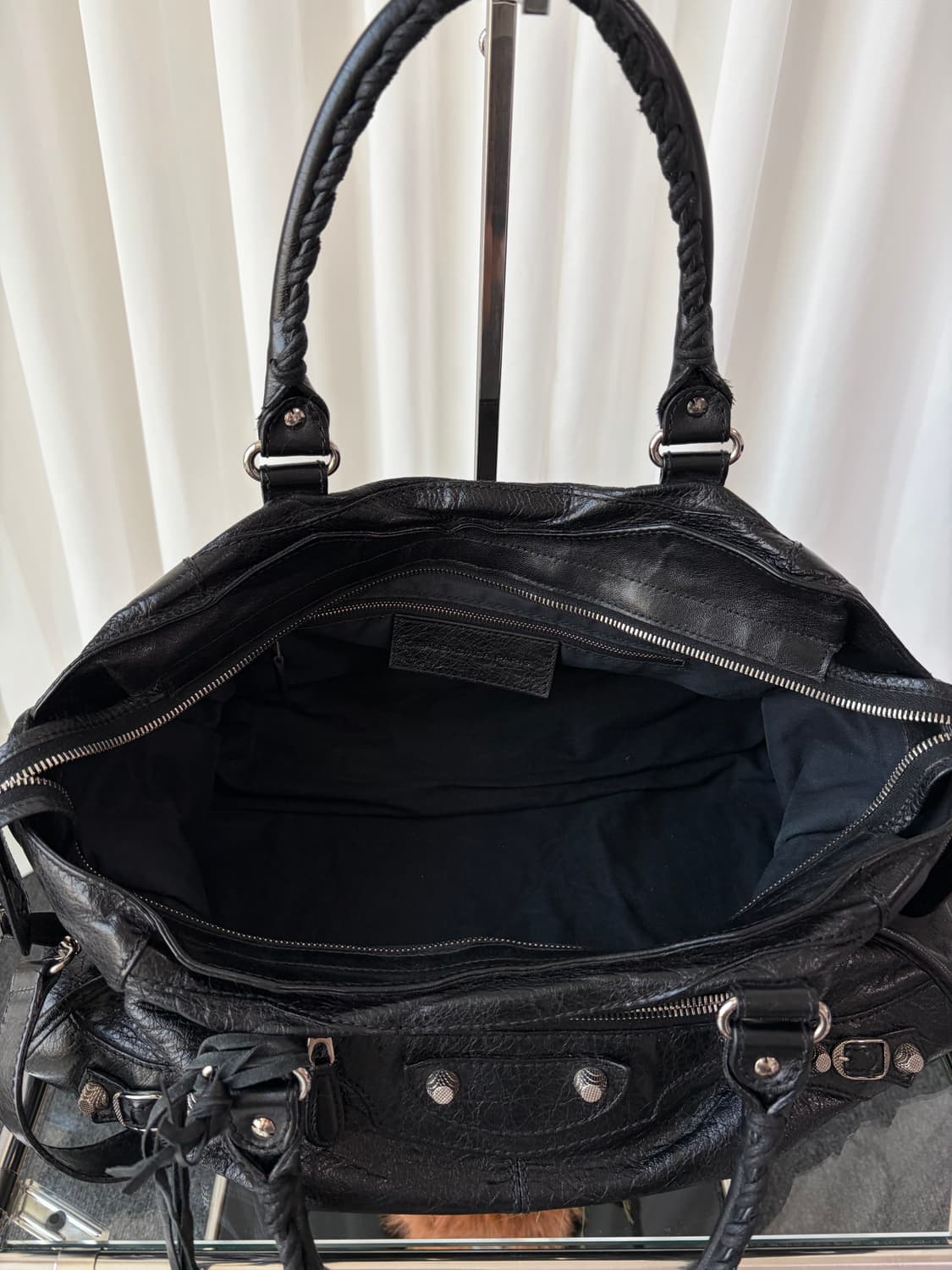 발렌시아가 시티 모터백 블랙  상품이미지6