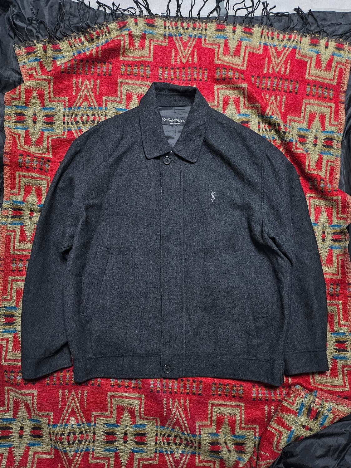 입생로랑 모 차콜 드리즐러 100 상품이미지1