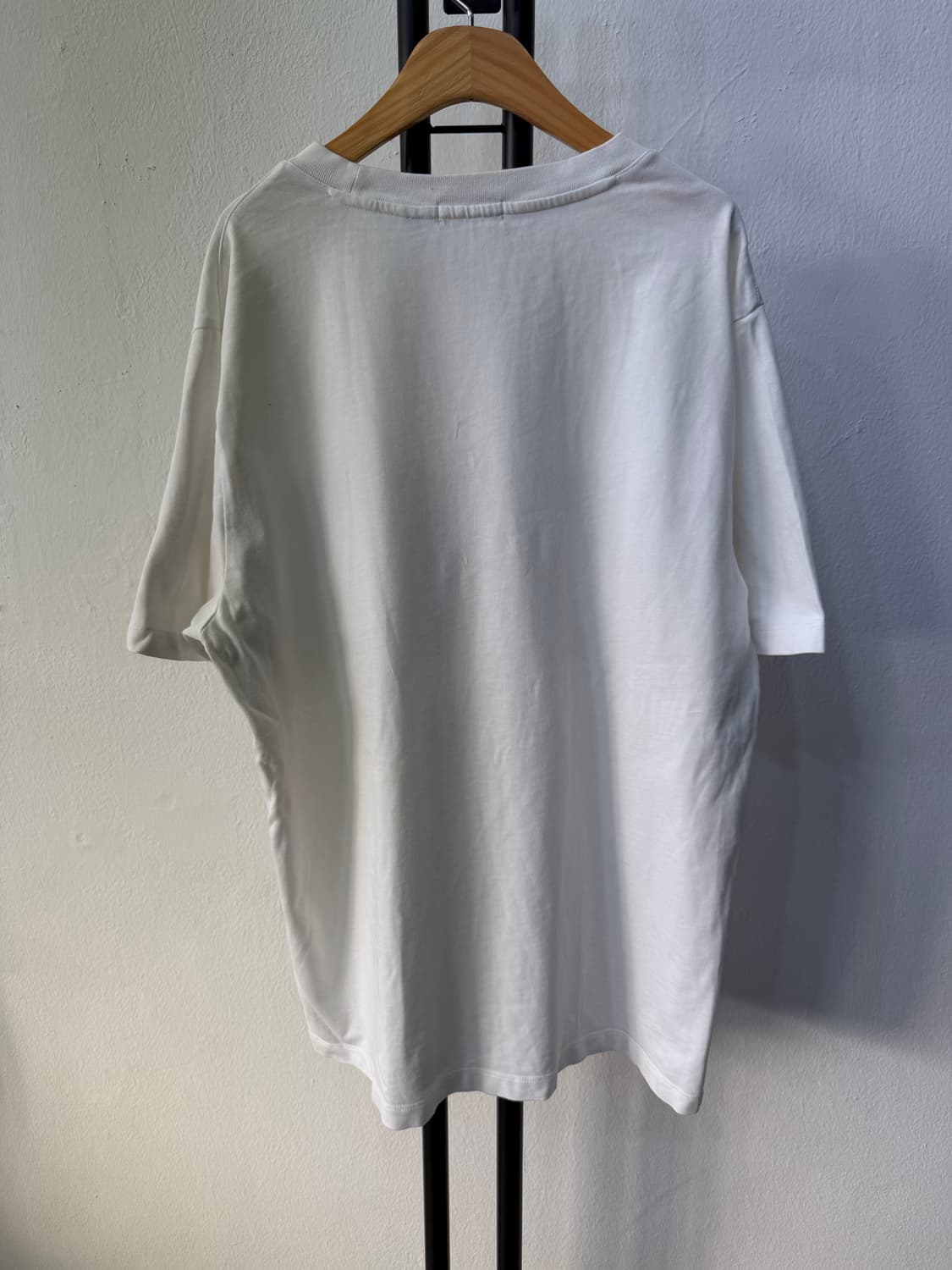 정품) Theory 띠어리 남성 흰색 반팔 티셔츠 XL 상품이미지6