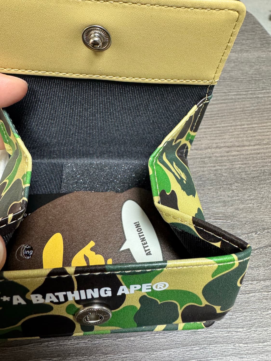 베이프 카모 지갑 코인 케이스 판매합니다.~~ 상품이미지3