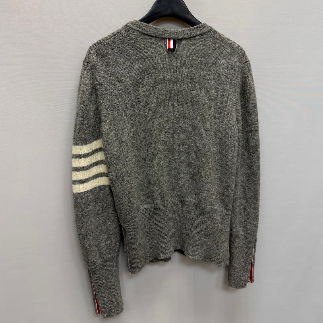 톰브라운 셰틀랜드 사선완장 풀오버 니트 ( 3 ) 상품이미지6