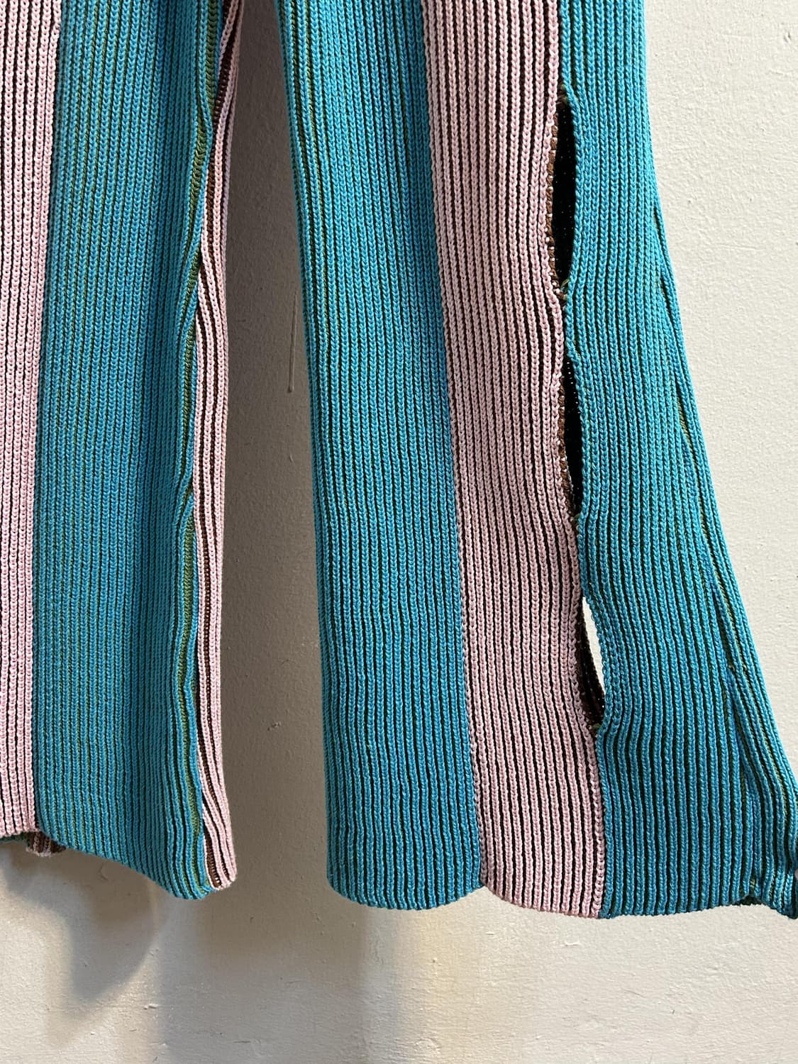 앤더슨벨 카이아 배색 라운지 니트 팬츠 상품이미지4