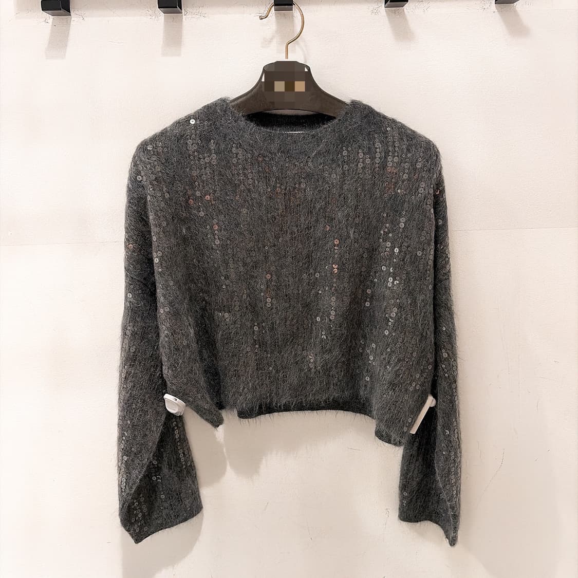(정품/새상품) 브루넬로 쿠치넬리 여성 그레이 크롭 스팽글 니트 상품이미지1