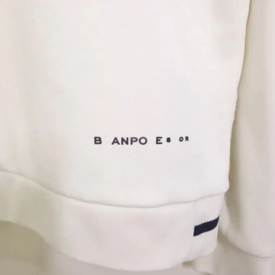 빈폴스포츠 흰색 맨투맨 상품이미지6