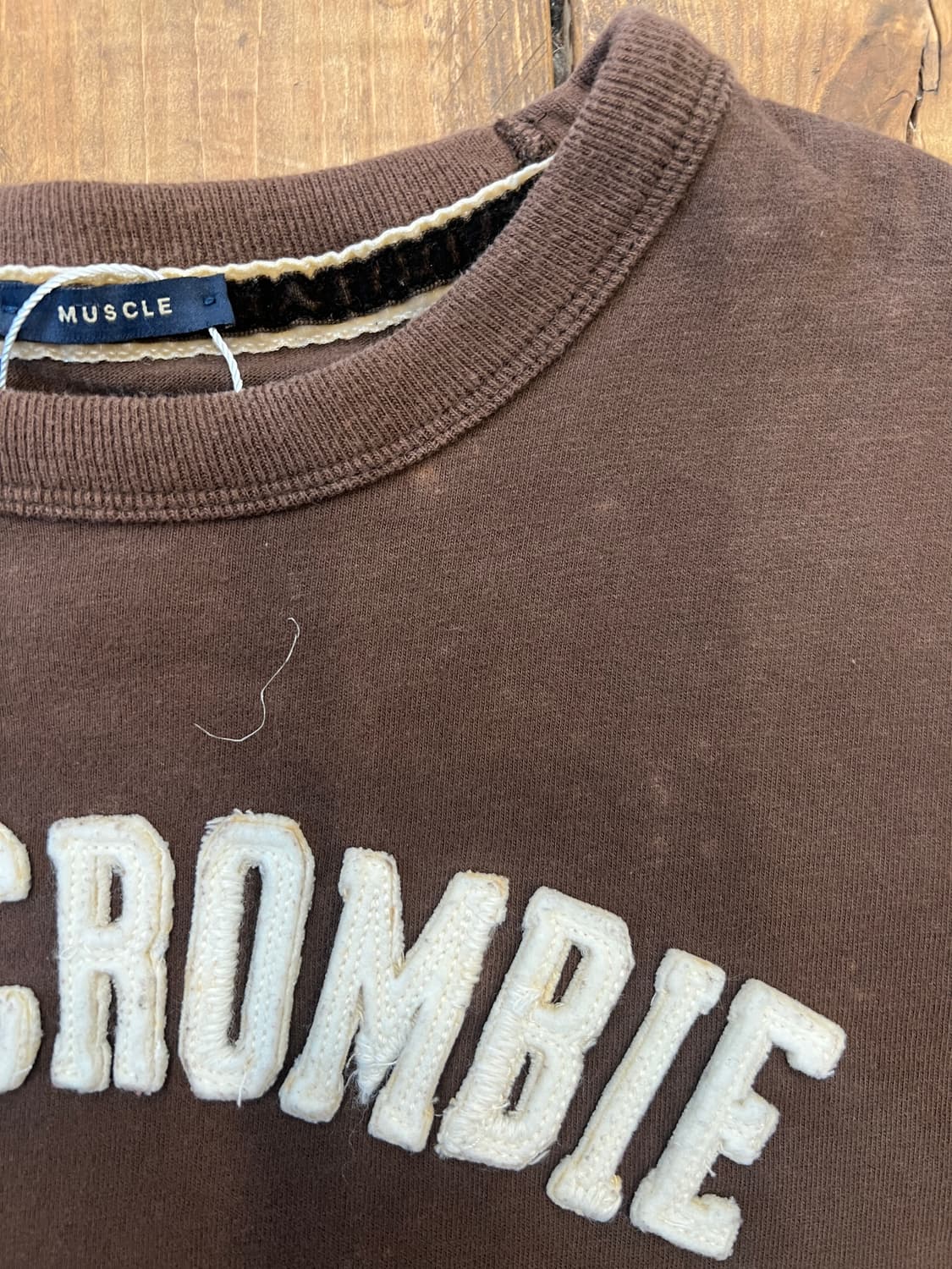 아베크롬비 브라운 로고 반팔  상품이미지7