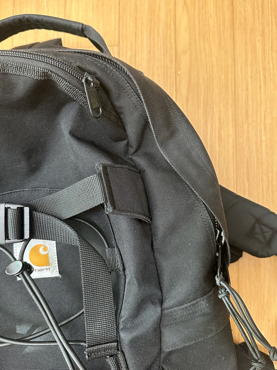 칼하트 킥 플립 백팩 블랙 상품이미지3