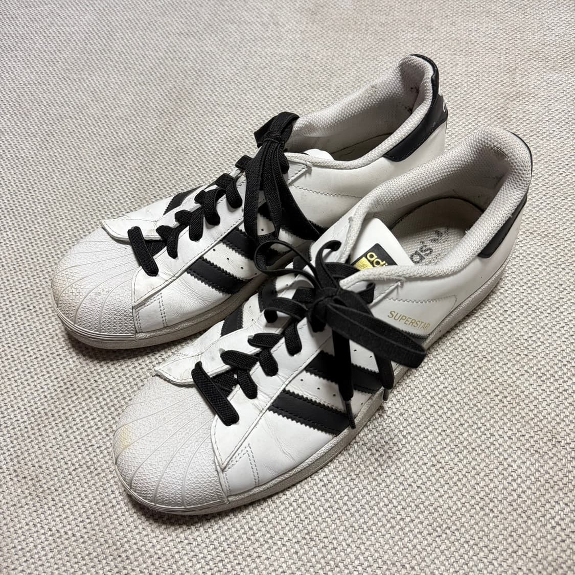 아디다스 슈퍼스타 흰검 상품이미지1