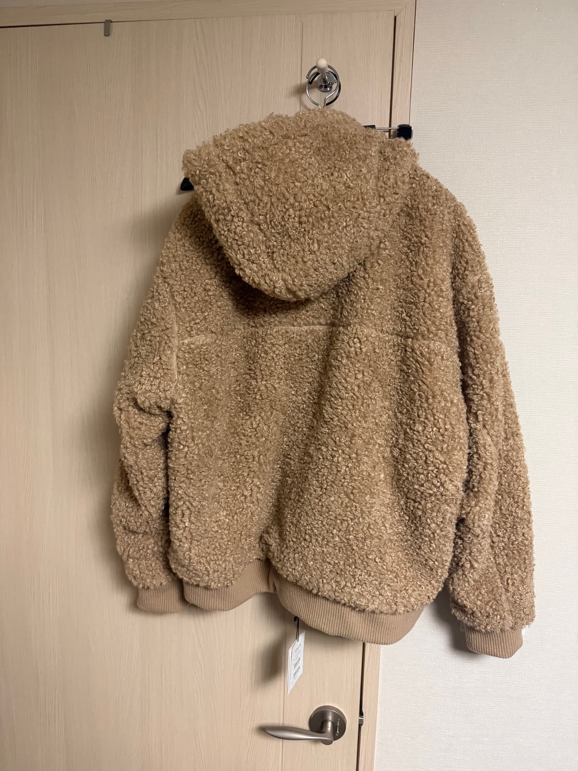 솔리드옴므 24fw 리버시블 부클 무스탕 점퍼 상품이미지2