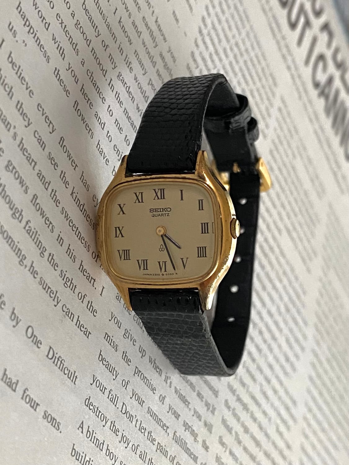 Seiko 세이코 로만 골드 쿼츠 상품이미지4