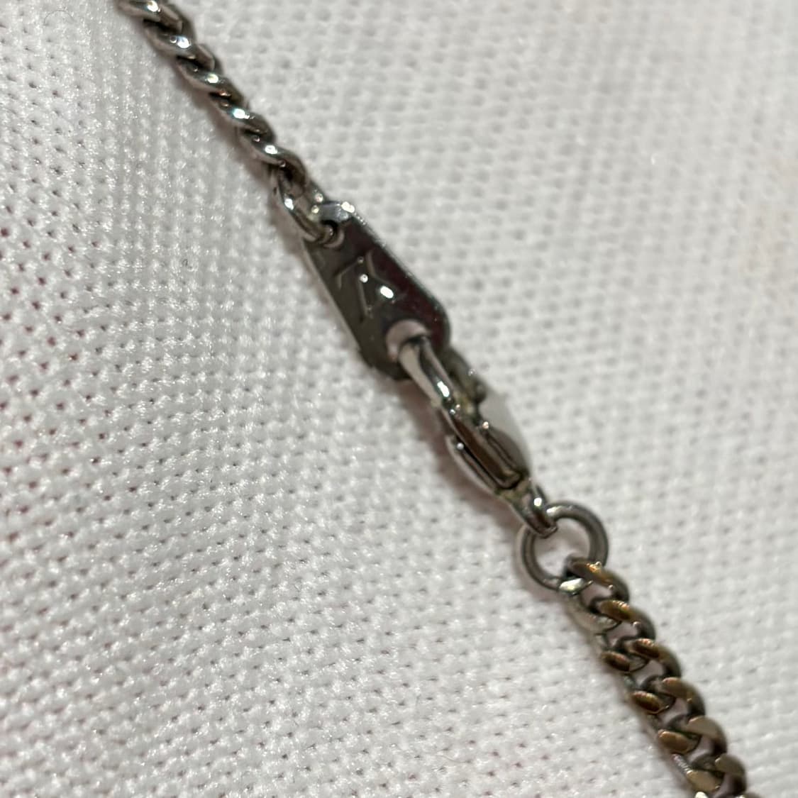 루이비통 MNG 자물쇠 목걸이 상품이미지6