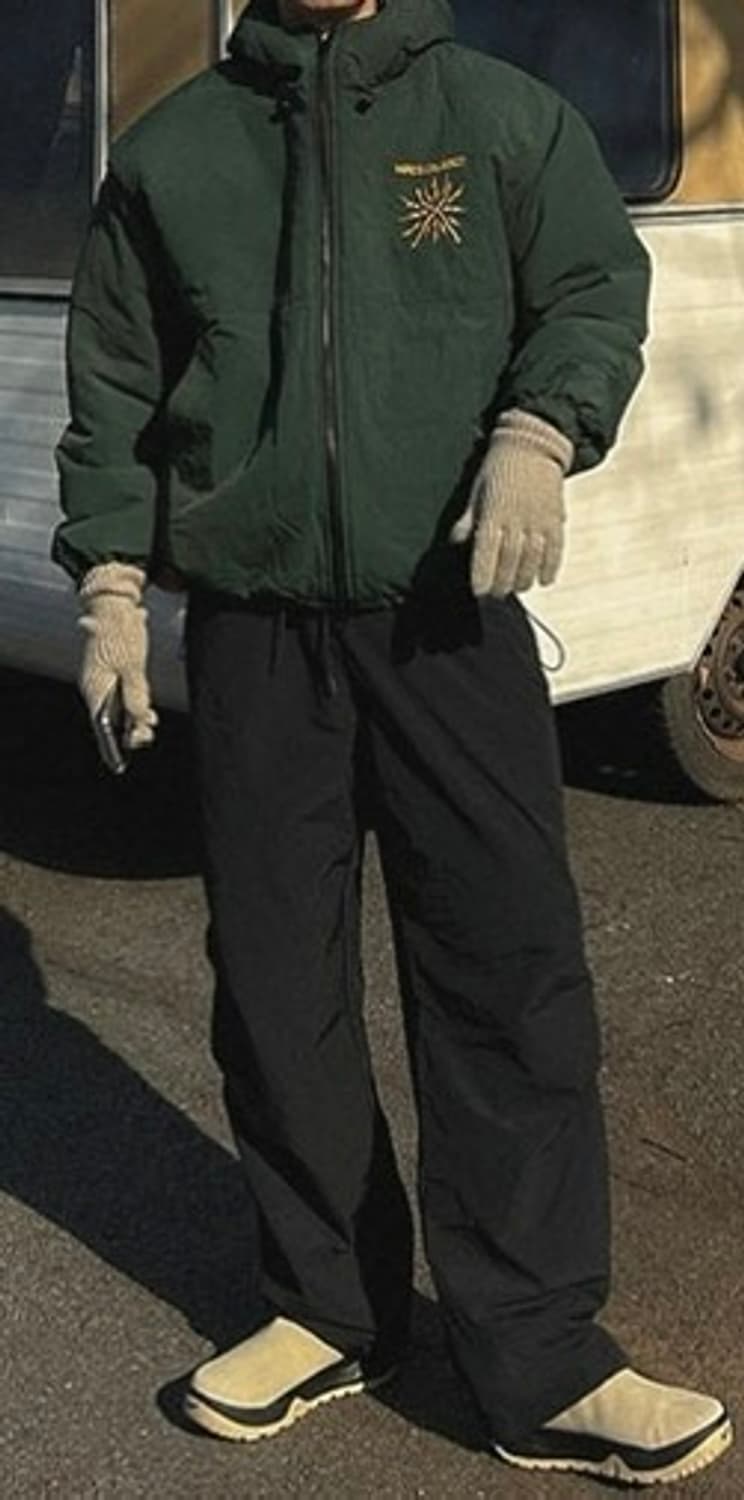 WIRES 자수 후드패딩 상품이미지1